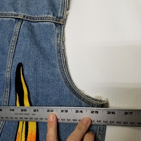 Levi Standard Trucker Vest XL Blue Jean Denim Customized Patches Biker Button up - Picture 12 of 13